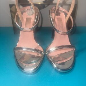 PIFERI Elegant Silver Strappy Heels